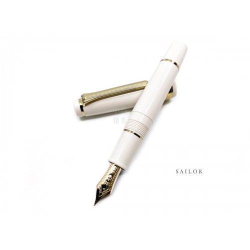 日本 Sailor 寫樂 Professional Gear Slim Mini 14K 鋼筆（Beni White 白）