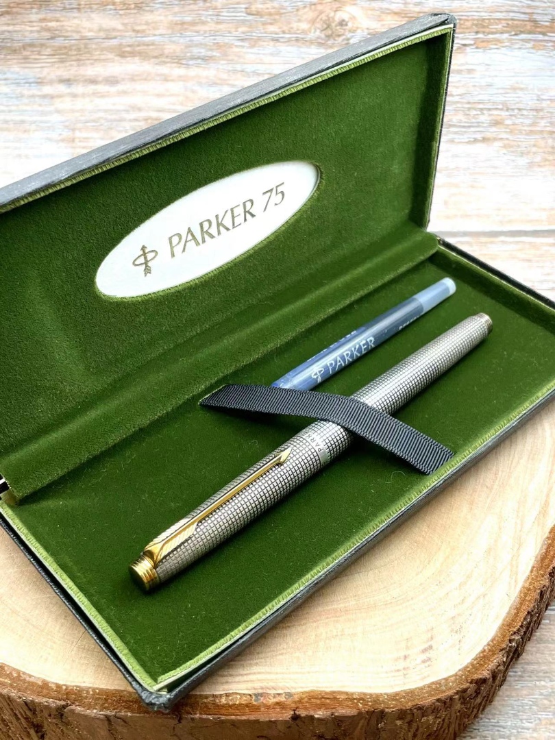 ☆二手美品極新☆ 老筆派克Parker 75 純銀格平頂14K 美國製65尖