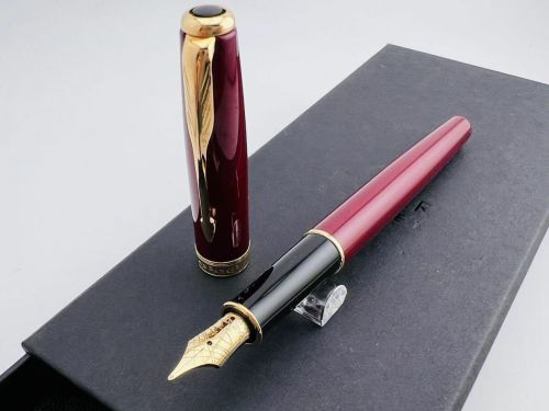 ☆中古美品☆ PARKER 派克 商籟 18K 鋼筆 ( 酒紅 M尖 近新  )