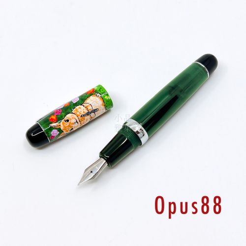 臺灣 OPUS 88 製筆精基  迷你袖珍鋼筆 （玫瑰兔）